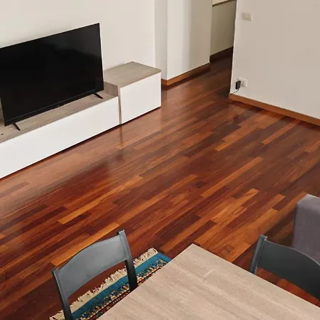 Ms Piazza Del Papa Sea Port